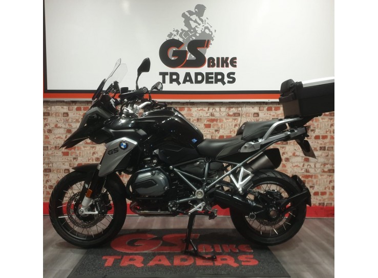 2017 BMW GS 1200 TRIPLE BLACK EDITION, ONLY 13000 km