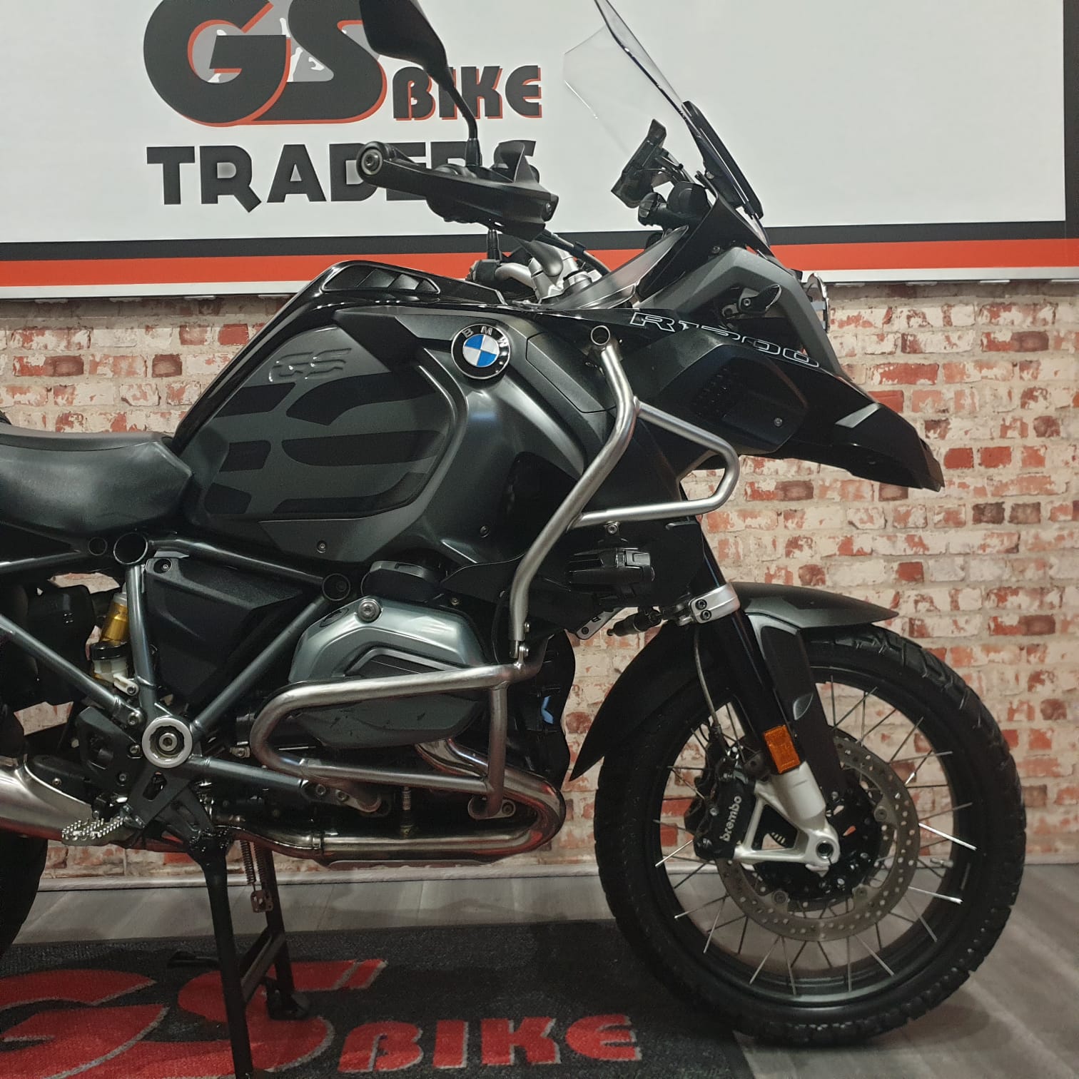 2018 BMW R 1200 GS Adventure Triple Black - ZA Bikers